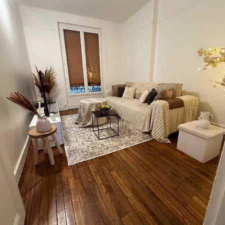 Sublime Cosy Pres De La Tour Eiffel Apartment